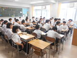 1年4組　SNSとの向き合い方を考える