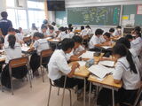 2年2組　迷惑とは何ぞ