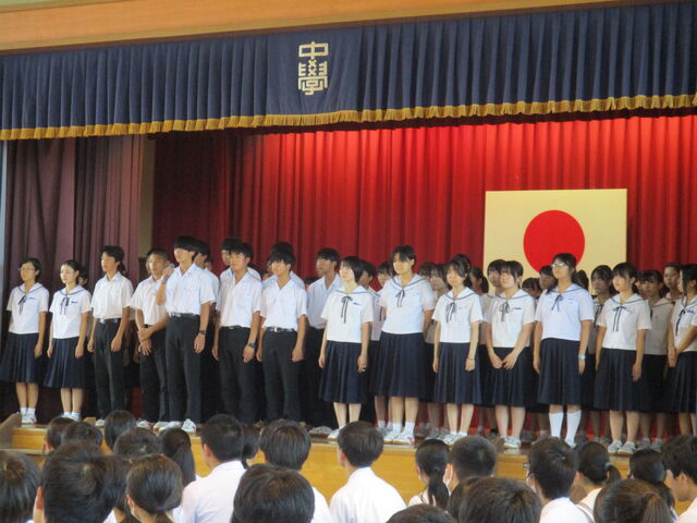 県選手権大会に出場する部活動とコーラス部の壮行会を行いました