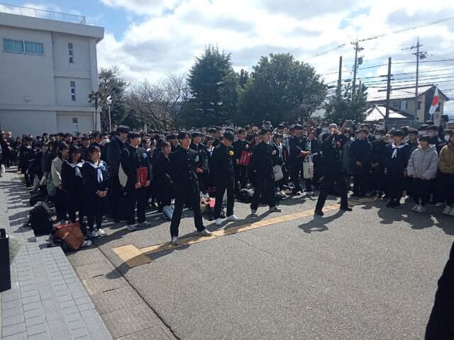 卒業式が行われました